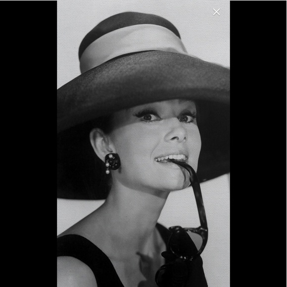 NORMA JEAN’S HABERDASHERY - Picture 4 of 8